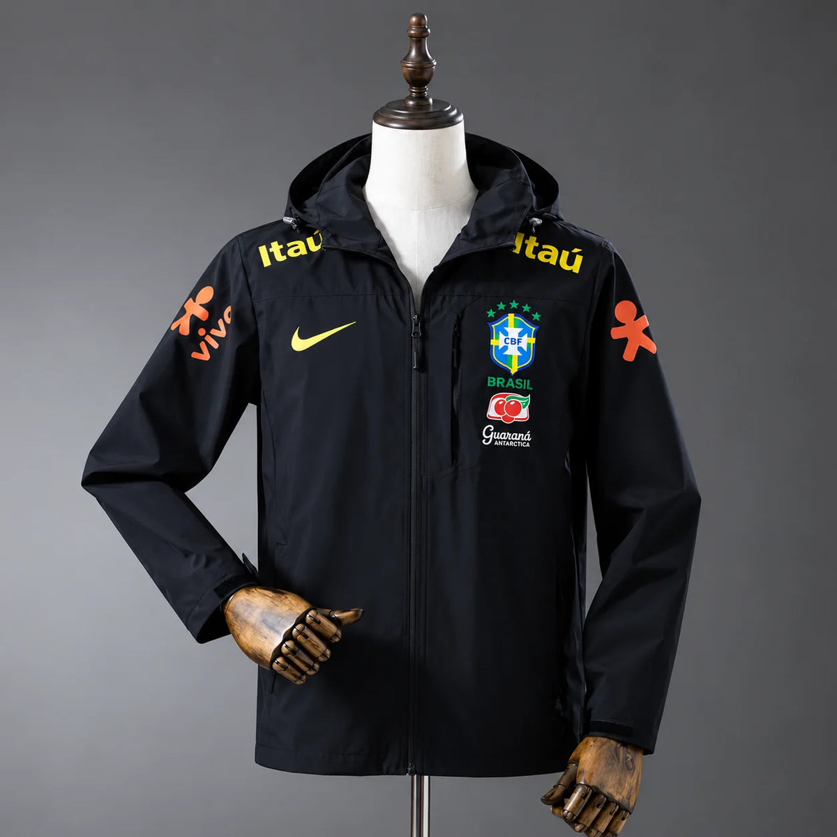 Brazil Tech Windbreaker — Waterafstotend & Lichtgewicht