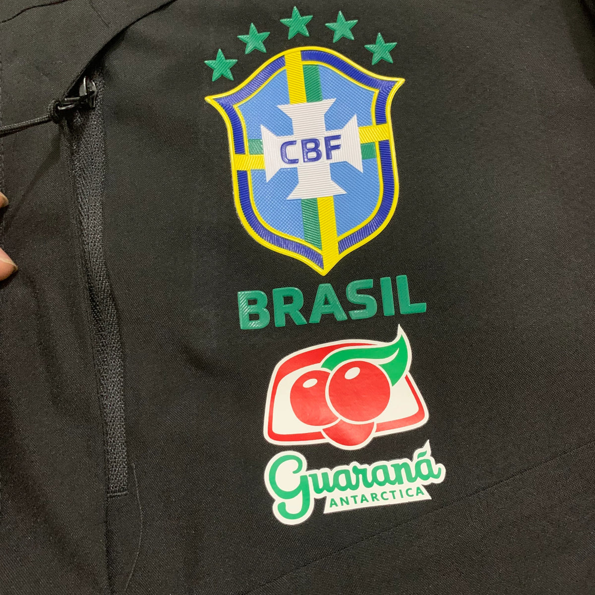 Brazil Tech Windbreaker — Waterafstotend & Lichtgewicht